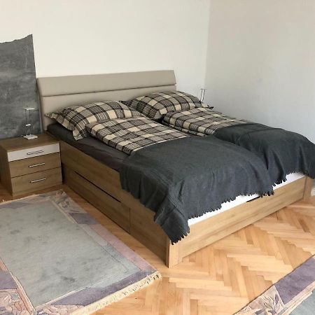 Apartment Galapagos Klagenfurt am Woerthersee Bagian luar foto